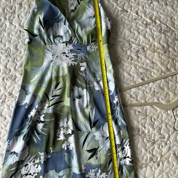 Sleeveless Connected Size 8 Summer Dress - Picture 4 of 7